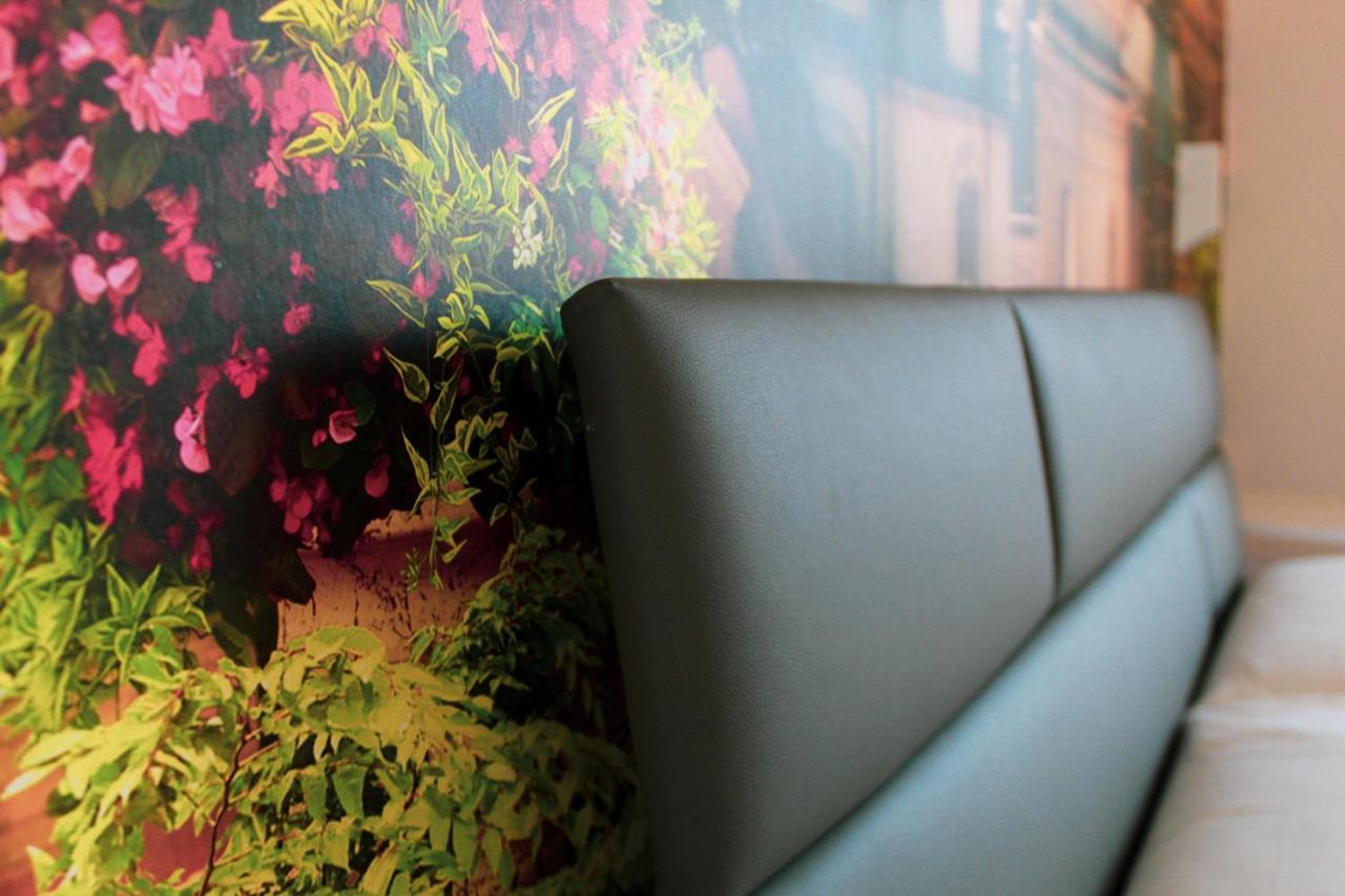 Lion Luxury Rooms Rome Exterior photo